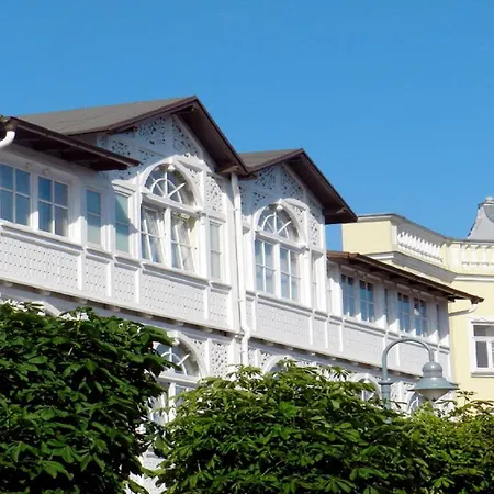 ホテル Deutsche Flagge 3*