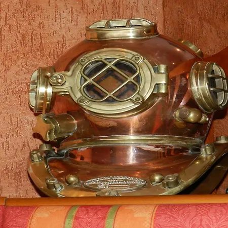 מלון Deutsche Flagge 3*