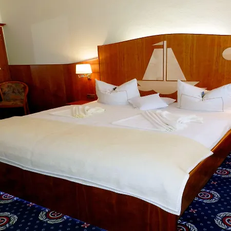 ホテル Deutsche Flagge ビンツ