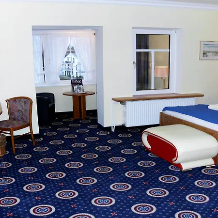 Deutsche Flagge מלון