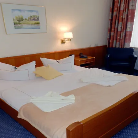 ホテル Deutsche Flagge 3*