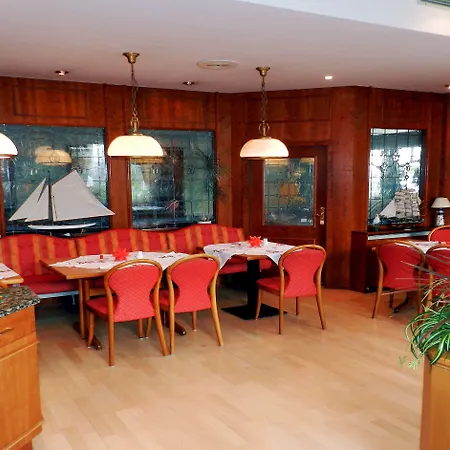 ホテル Deutsche Flagge