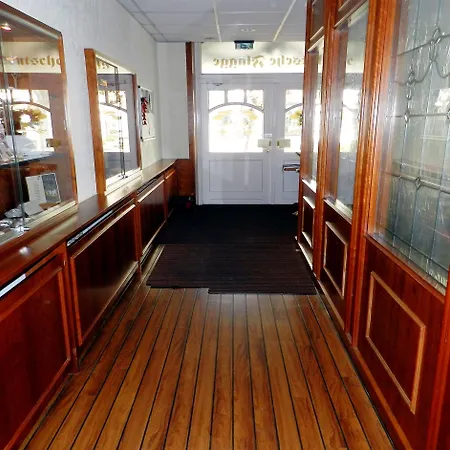 Deutsche Flagge מלון