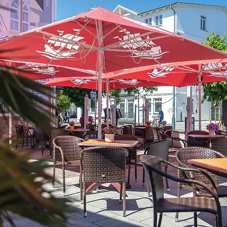 מלון Deutsche Flagge בינץ