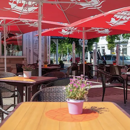 מלון Deutsche Flagge 3*