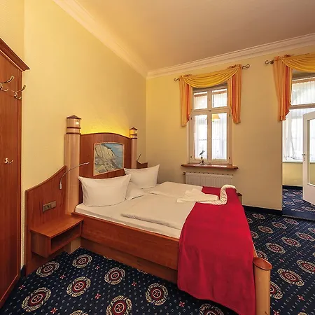 Hotel Deutsche Flagge 3*